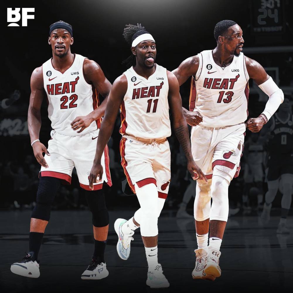 出仓促传球 出仓促传球